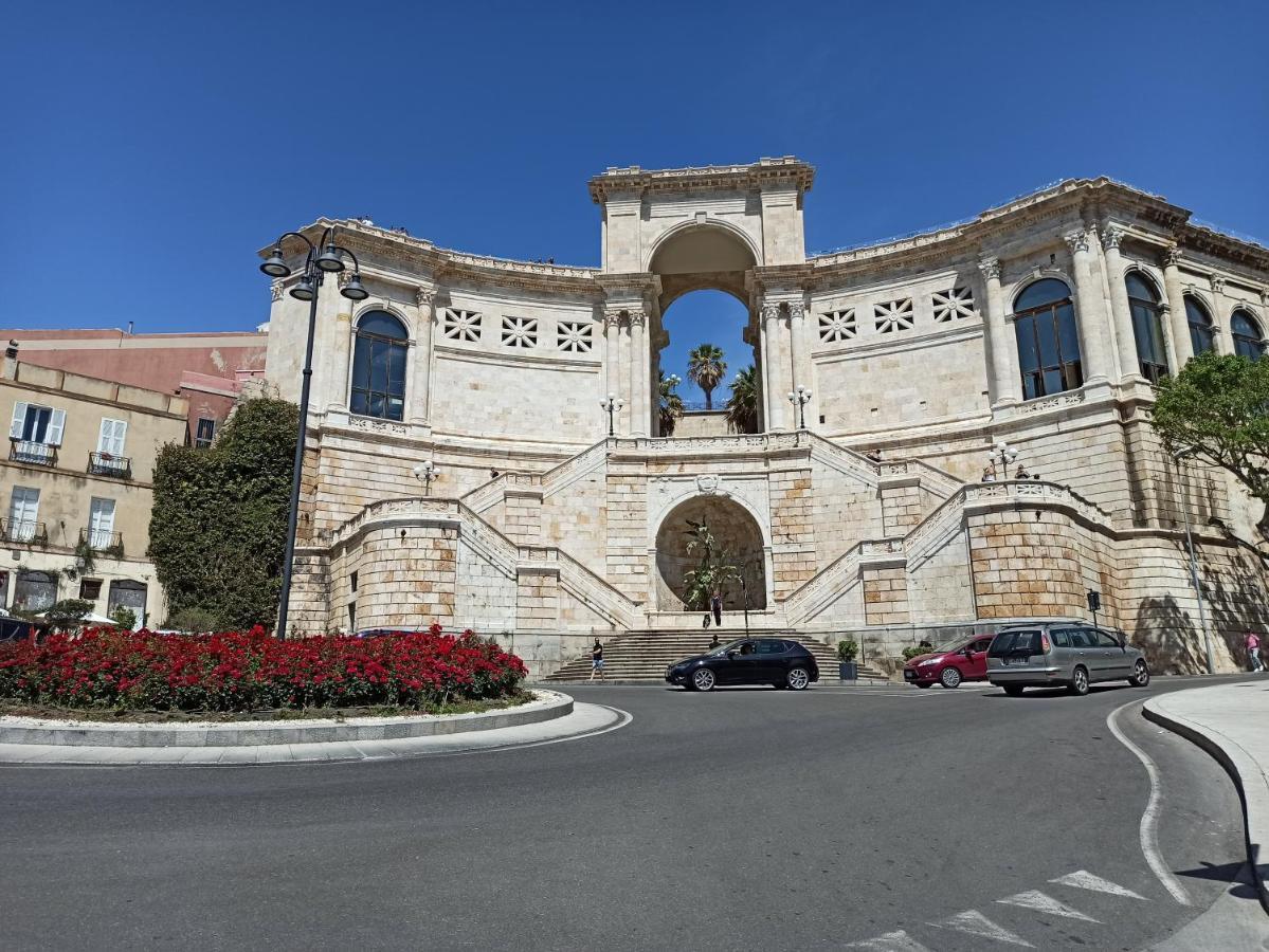 La Casetta Nel Centro Κάλιαρι Εξωτερικό φωτογραφία